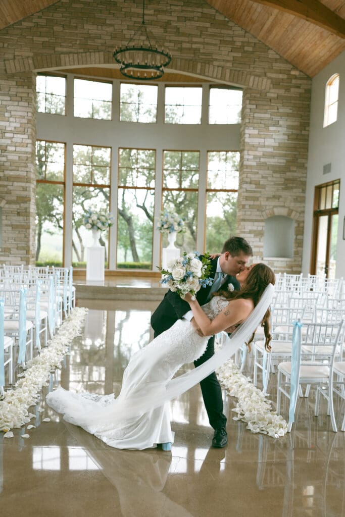 Newlyweds at Canyonwood Ridge